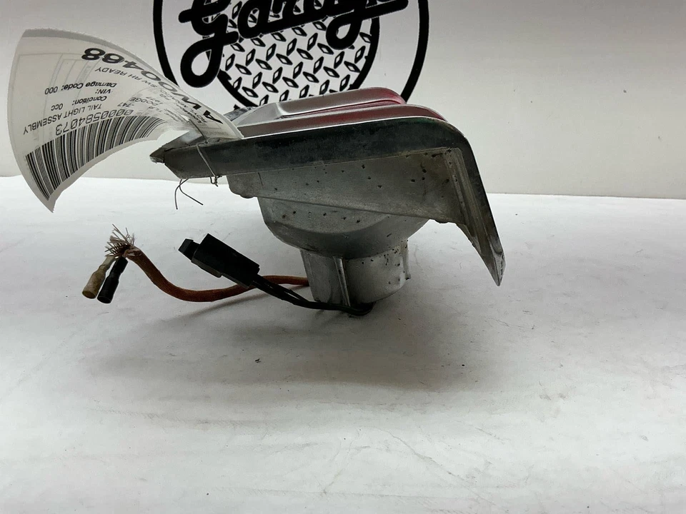 Conjunto de luces traseras Dodge Royal Monaco Stationwagon derecho PASAJERO 74 75 76 77 Foto 4 de 4