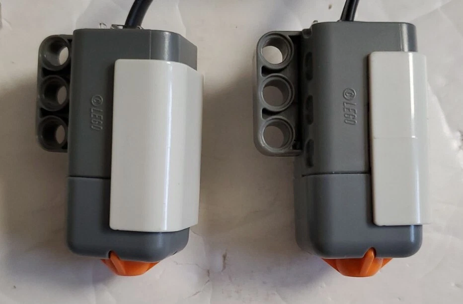 LEGO Mindstorms Technic - Education NXT Sensor 2 Pieces with Cable - Image 2 of 4