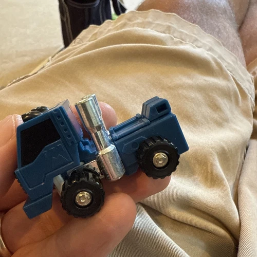 Pipes 100% Complete Mini 1986 Vintage Hasbro G1 Transformers Action Figure