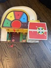 Vintage Fisher Price Little People Parking Ramp Service Center Garage