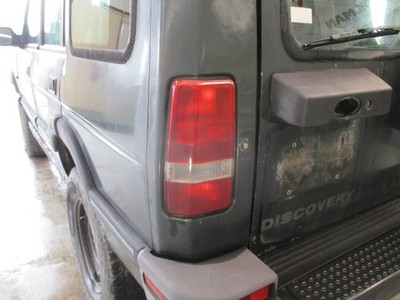 Driver Tail Light Discovery Body Mounted Fits 94-95 LAND ROVER 1923088