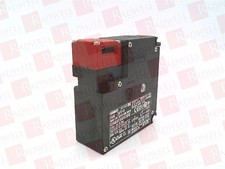 OMRON D4NL-2AFH-B / D4NL2AFHB (NEW IN BOX)