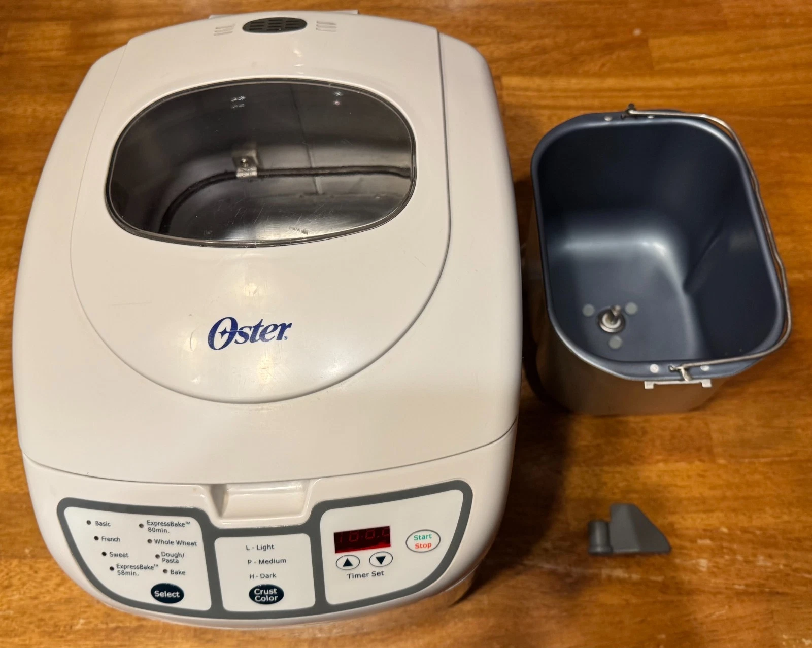 Oster Express Bake Bread Maker - 2Lb - Model 5838 White - Works Perfectly!
