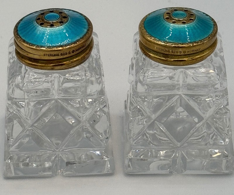 2 Vintage Norway Guilloche Art Deco 925 Sterling Crystal Salt & Pepper Shakers 