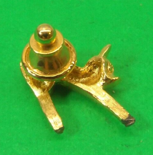 Vintage Avon Gold Tone Cat Arched Back from Lapel Pin Halloween Theme - Picture 2 of 2