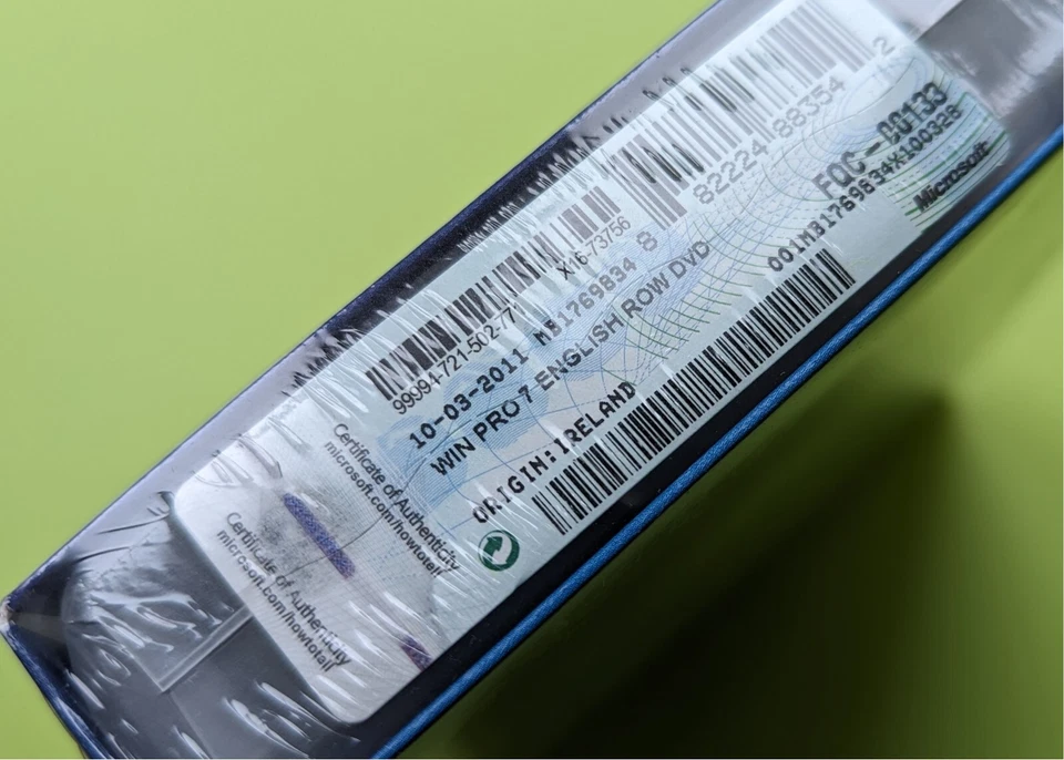 Windows 7 Professional 32/64-Bit DVD Sealed FQC-00133 Genuine UK Retail - Image 3 of 3