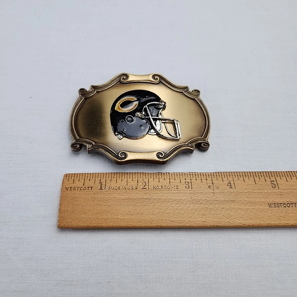 Casco de fútbol americano conmemorativo de los Chicago Bears NFL de colección hebilla de cinturón dorado 1978 Foto 3 de 4
