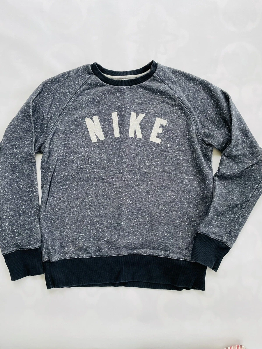 nike 90s crewneck