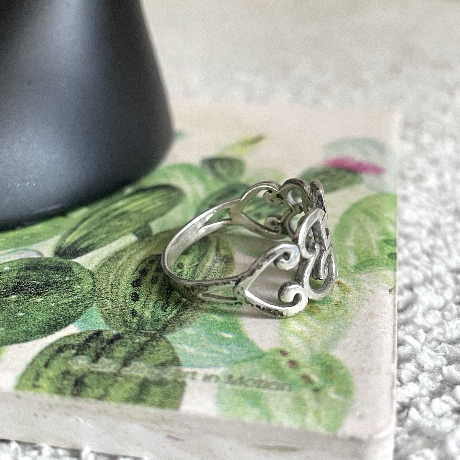 Silver Cross Scroll Ring Size 8.25 - image 7