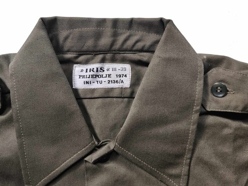 NUEVA JNA Ejército Militar Camisa Hombres IRIS PRIJEPOLJE YUGOSLAVIA 1974 - Imagen 3 de 3