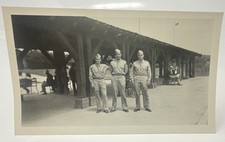 Vintage 1940s WWII US Soldiers Group Photo 4x3 in Outdoor Pavilion B W