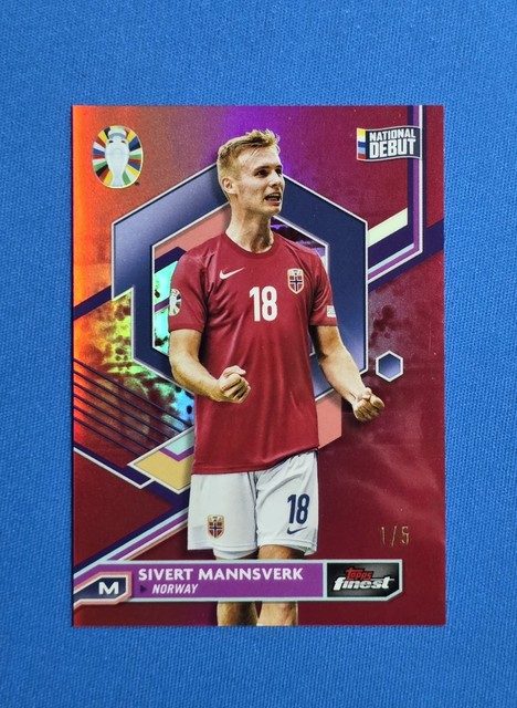 Sivert Mannsverk Red Refractor /5 - 2023 Topps Finest Road to UEFA Euro 2024