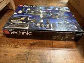 LEGO TECHNIC: Super Car (8880)