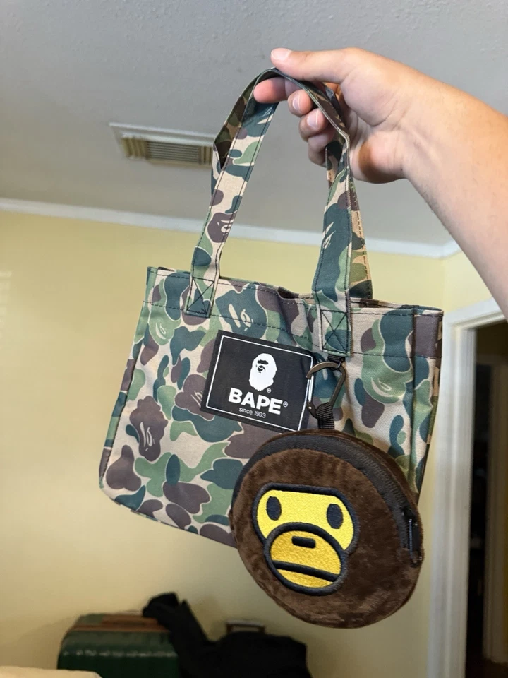 Cartera pequeña Bape A Bathing Ape impecable envío rápido nueva Foto 2 de 2