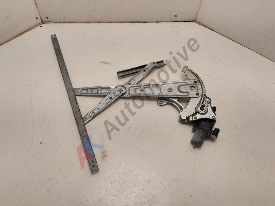 Mitsubishi L200 MK5 15-19 Front Window Regulator Left Passenger 5713A473 - Image 2 of 4
