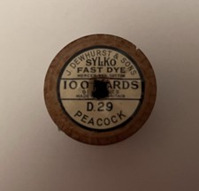 Sylko Wooden Cotton Reel D29 Peacock
