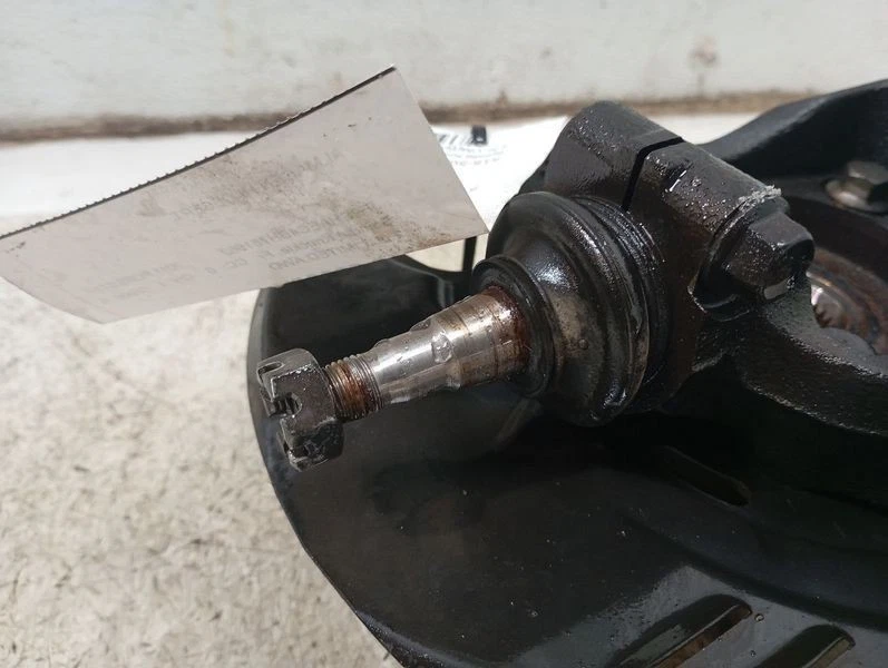 Conjunto de nudillo husillo conductor izquierdo delantero izquierdo Subaru Impreza 2008-2014 fabricante original Foto 2 de 4