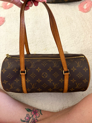 Louis Vuitton Papillon Monogram Cylinder Shoulder With a COA