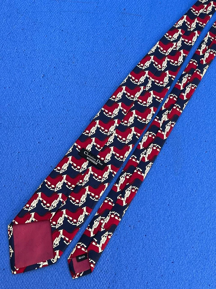 Corbata auténtica Christian Dior diseño caballo en capas azul marino 100 % seda Foto 4 de 4