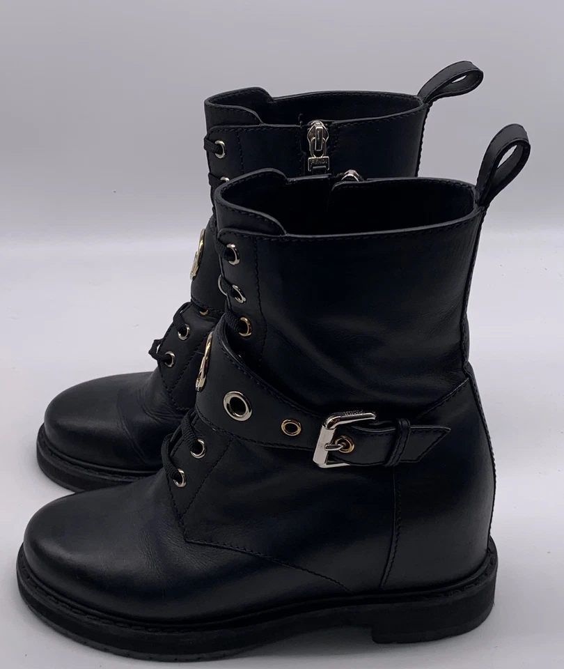 Botas de motociclista Fendi para mujer de cuero negro con hebilla con logotipo talla 38 EE. UU. 8 Foto 3 de 4