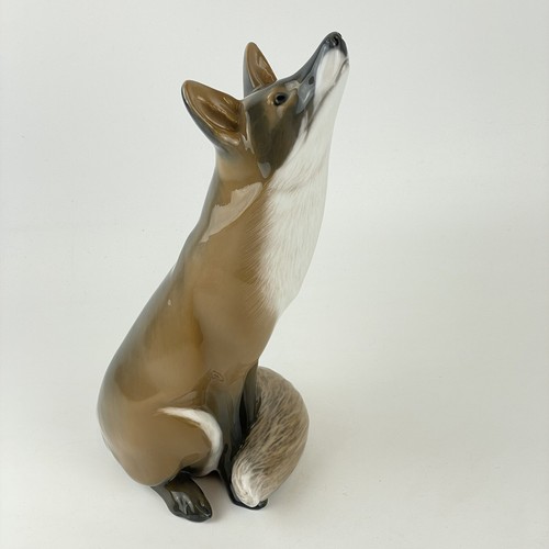 Royal Copenhagen Denmark Figurine Large Barking Seated Fox 437 26cm