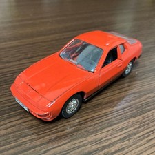 Schuco Porsche 924 1/43 diecast model car