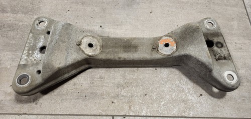 BMW F30 320D, Getriebeträger, 22326796605