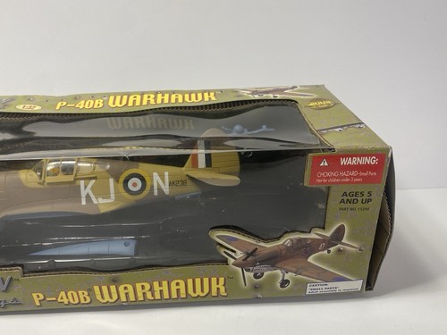 Ultimate Soldier P-40B Warhawk Limited Edition Neville Duke N Africa 1:32 - Picture 21 of 24