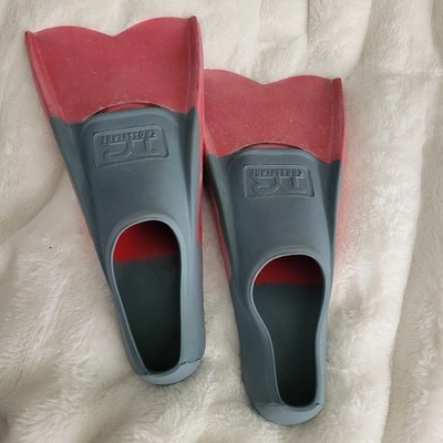 TYR Crossblade Swim Training Fins Large Red Blade Gray Heel Sz 9-11 (42-43)