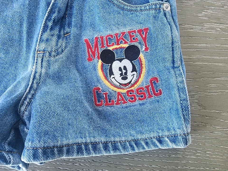 Pantalones Cortos Vintage Mickey Mouse Clásicos Denim Bordados Niños Disney Mickey & Co. Foto 3 de 4