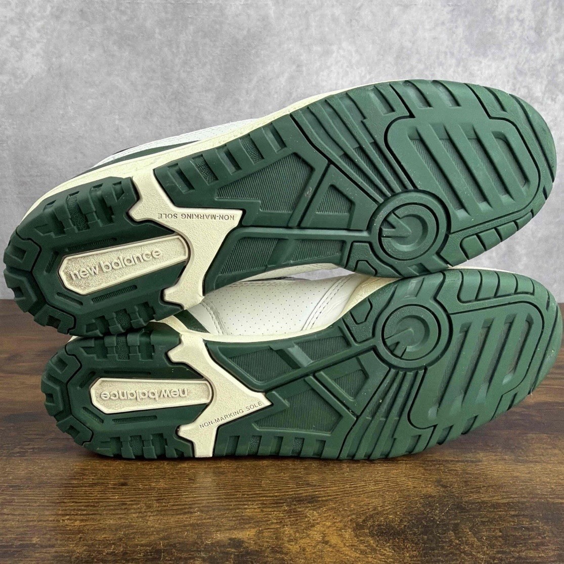 New Balance 550 x Aimé Leon Dore - Evergreen Sz 9.5 New Balance Aimé Leon Dore x 550 Evergreen Size 9.5 BB550ALD  main image 4