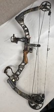 Mathews Switchback Compound Bow 60lb 29.5” Draw RH Camo Sight Rest SoloCam