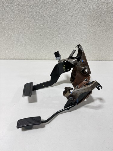 96-00 HONDA CIVIC - AUTOMATIC TRANSMISSION ONLY - BRAKE & GAS PEDAL - OEM #5017 - Foto 2 di 9