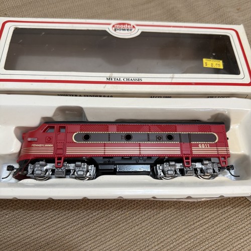 Motor locomotora diésel modelo Power escala Ho F2 #6811 Pennsylvania PPR rojo | Zustand: Used
