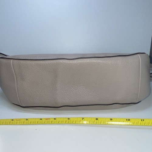 BORSA A TRACOLLA COACH ELLE GRANDE HOBO IN PELLE CON ACCENTI DI CRISTALLI POLVERE DI STELLE - Foto 11 di 12