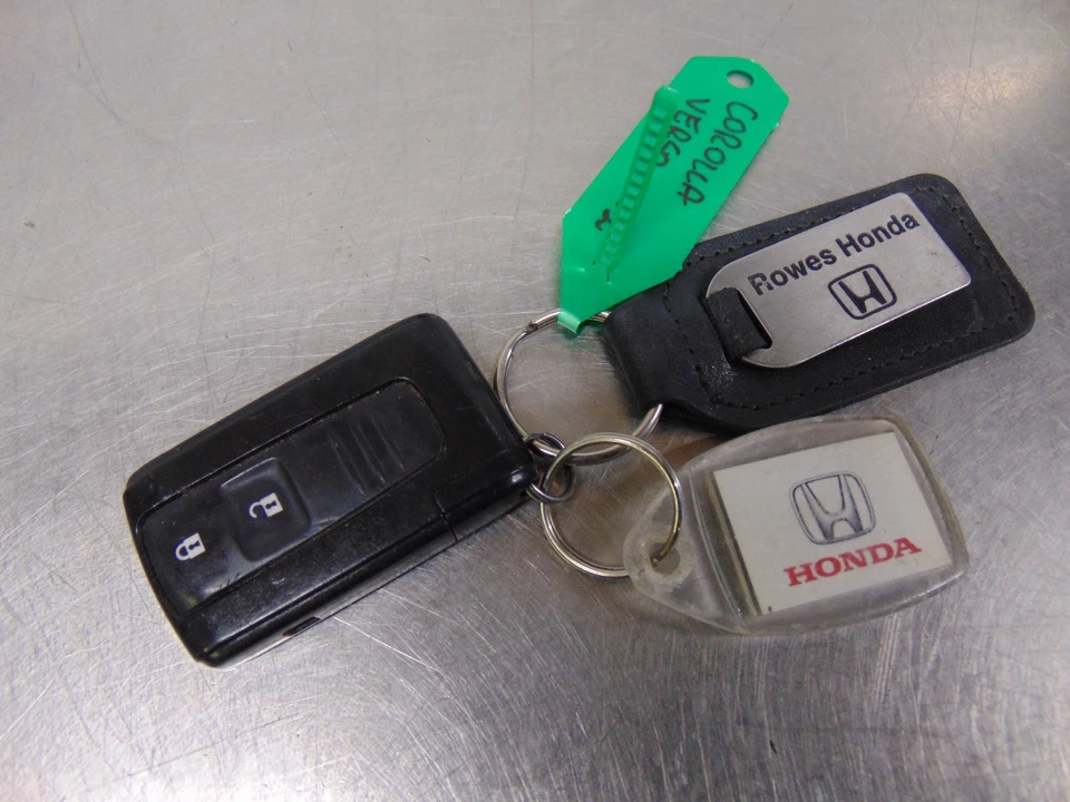 Toyota Corolla 1x Key 03-09 Verso MK2 Key reader - Image 2 of 4