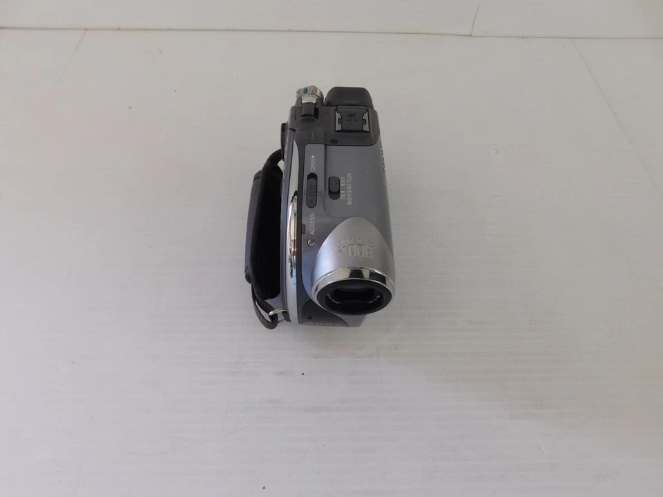 SONY HANDYCAM RW MODEL DCR-DVD305 CAMCORDER (CYD2) - Image 4 of 4