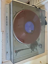 Fisher MT-6420 Direct Drive Turntable Working Needs Stylus & 1 Leg See Pictures 