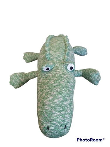 pillowfort alligator