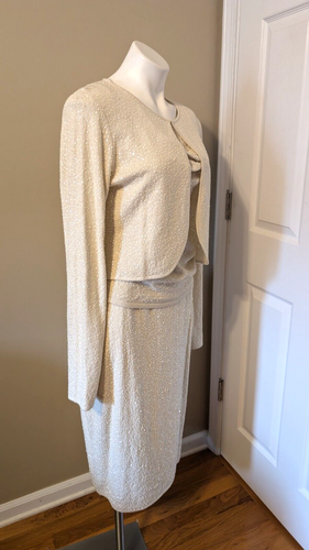 Bloomingdale's Women's Silk Blend 3 Piece Knit Suit Embellished w/Sequins Sz MSM - Picture 7 of 23