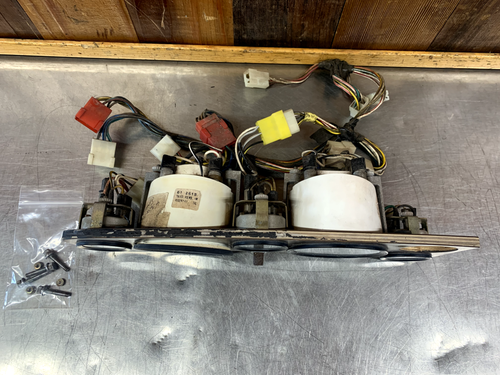 Fiat 124 Spider 1977 • Original Wooden Dashboard Panel & Gauges. Used. F5039 - Picture 2 of 13