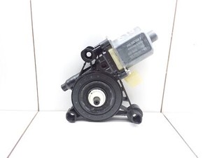 VW T-ROC Fensterhebermotor vorne links 5Q0959801A 0130822715 1.0 85kw 23956061