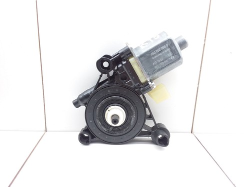 VW T-ROC Fensterhebermotor vorne links 5Q0959801A 0130822715 1.0 85kw 23956061