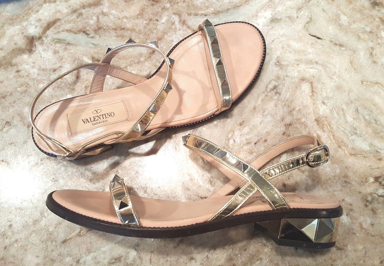 Auténtico Valentino ROCKSTUD oro tachonado Sandalias con Tiras Sandalias tachonado Tacón Bajo 36.5 6.5 324ea2 Auténtico Valentino ROCKSTUD oro tachonado Sandalias con Tiras Sandalias tachonado Tacón Bajo 36.5 6.5 324ea2