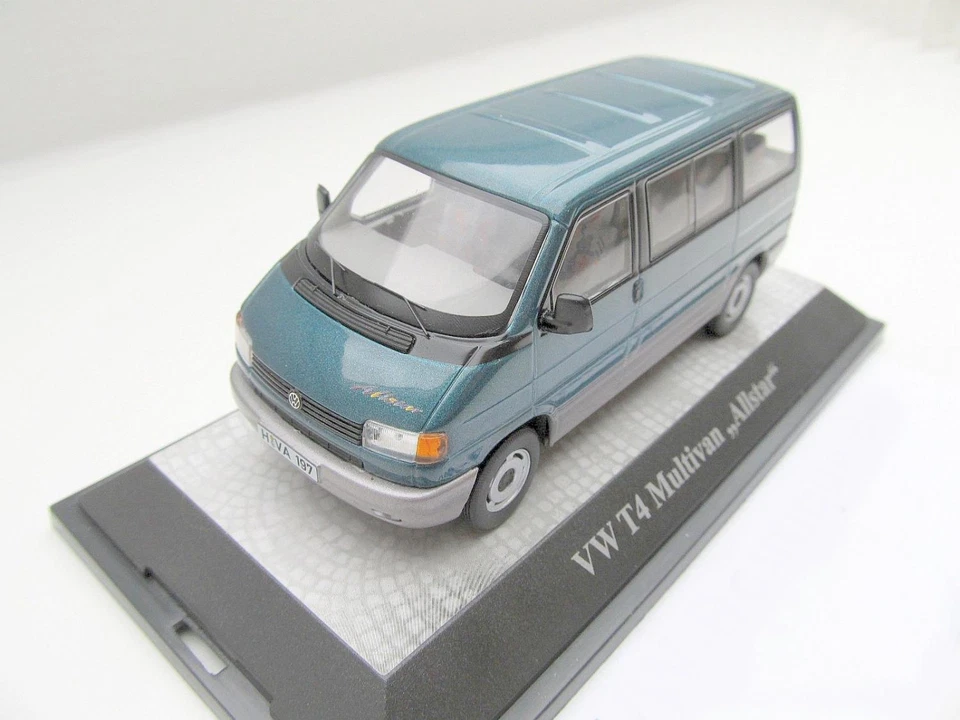 + VOLKSWAGEN VW T4 MULTIVAN ALLSTAR Modellauto grünmet. 1:43 Premium Classixxs - Bild 2 von 4