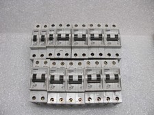 LOT OF SIEMENS CIRCUIT BREAKERS