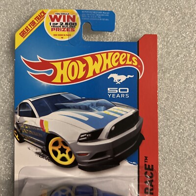 2014 Hot Wheels 161/250. SILVER '13 Ford Mustang GT. Track Aces