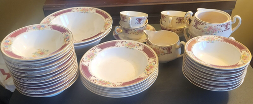 Homer Laughlin Brittany Majestic Pattern#W538 Multicolor Burgundy Band 36 Pieces - Picture 10 of 15