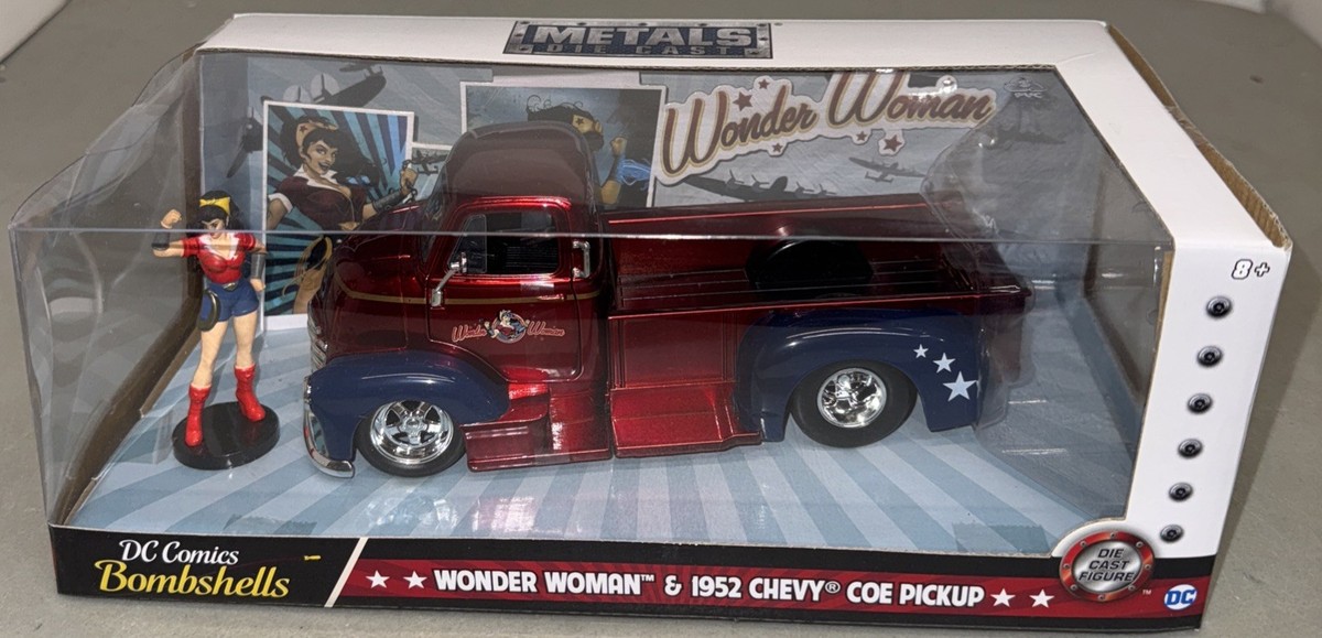 1952 Chevrolet Coe Pickup Truck W Wonder Woman DC Comics