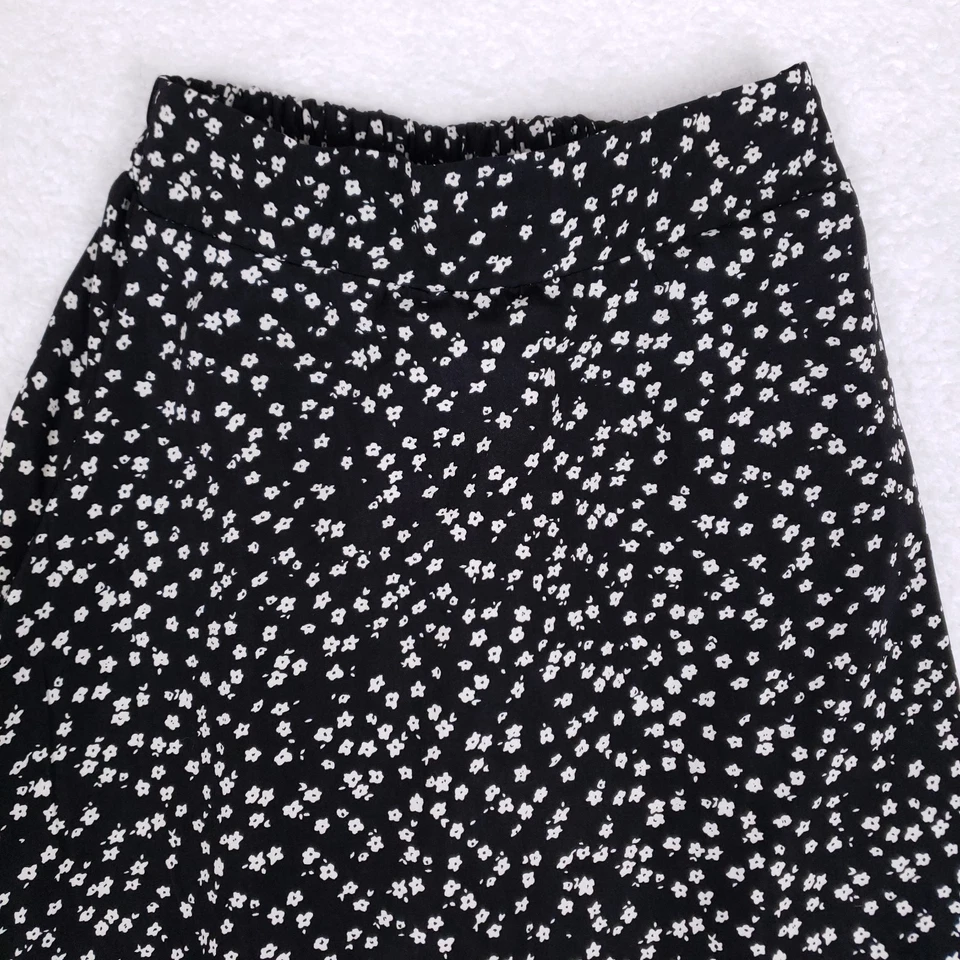 D.M Studio Midi Skirt Black White Floral Size M Cottagecore Vintage Vibes - Image 2 of 4